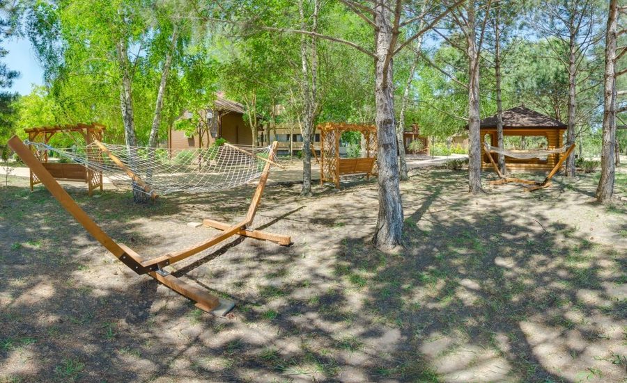 Гамаки и беседки на территории пансионата «Славянка»