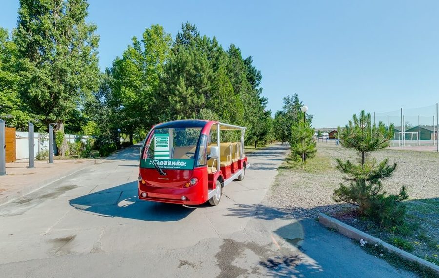 Электромобиль для трансфера на пляж — пансионат «Славянка» в Анапе